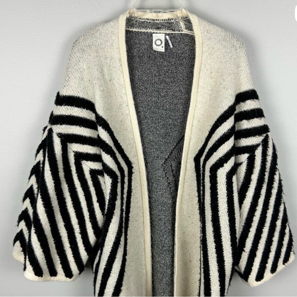 Anthropologie Akemi Kin Cream Open Front Chunky Cardigan OS